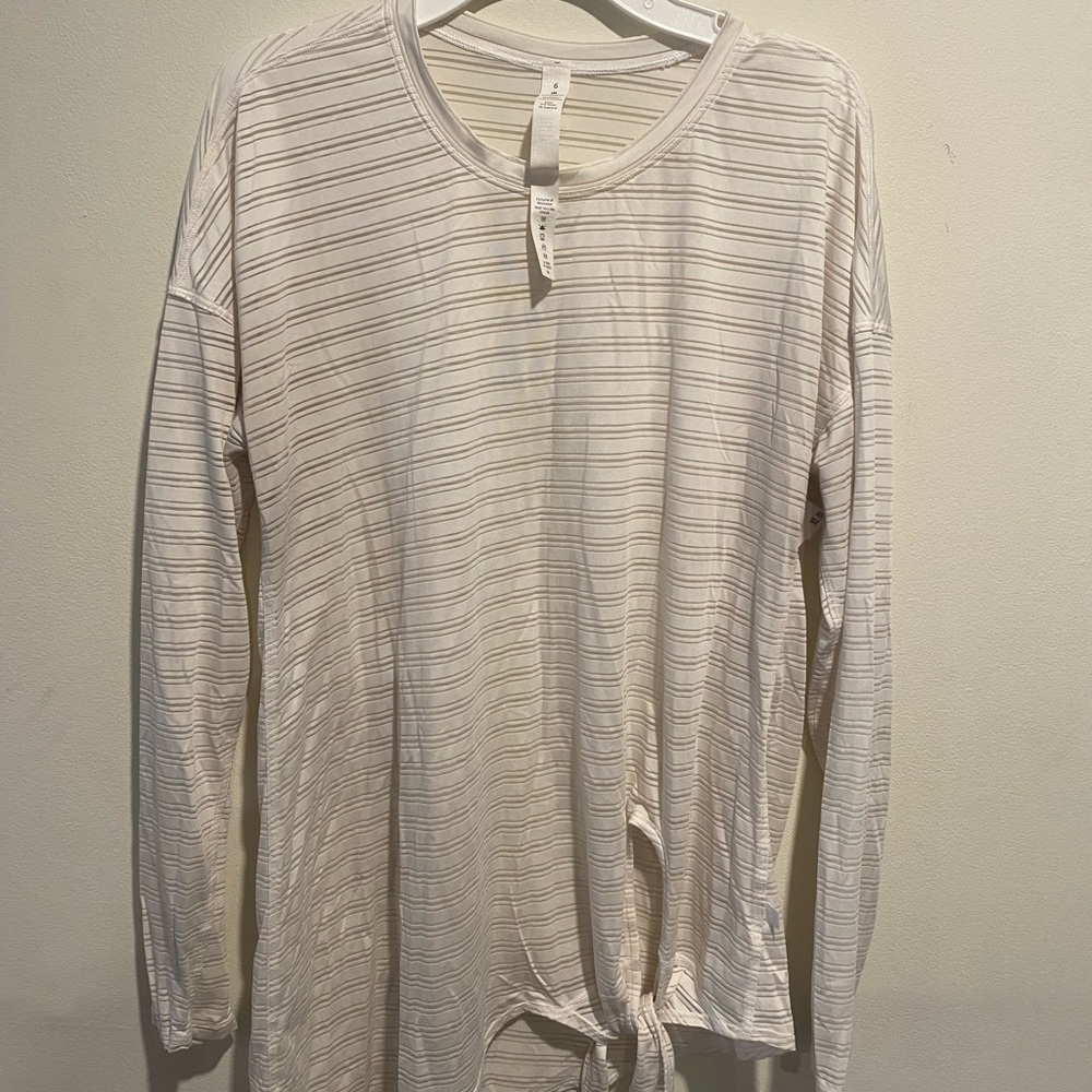 lululemon athletica Cream Long Sleeve Top